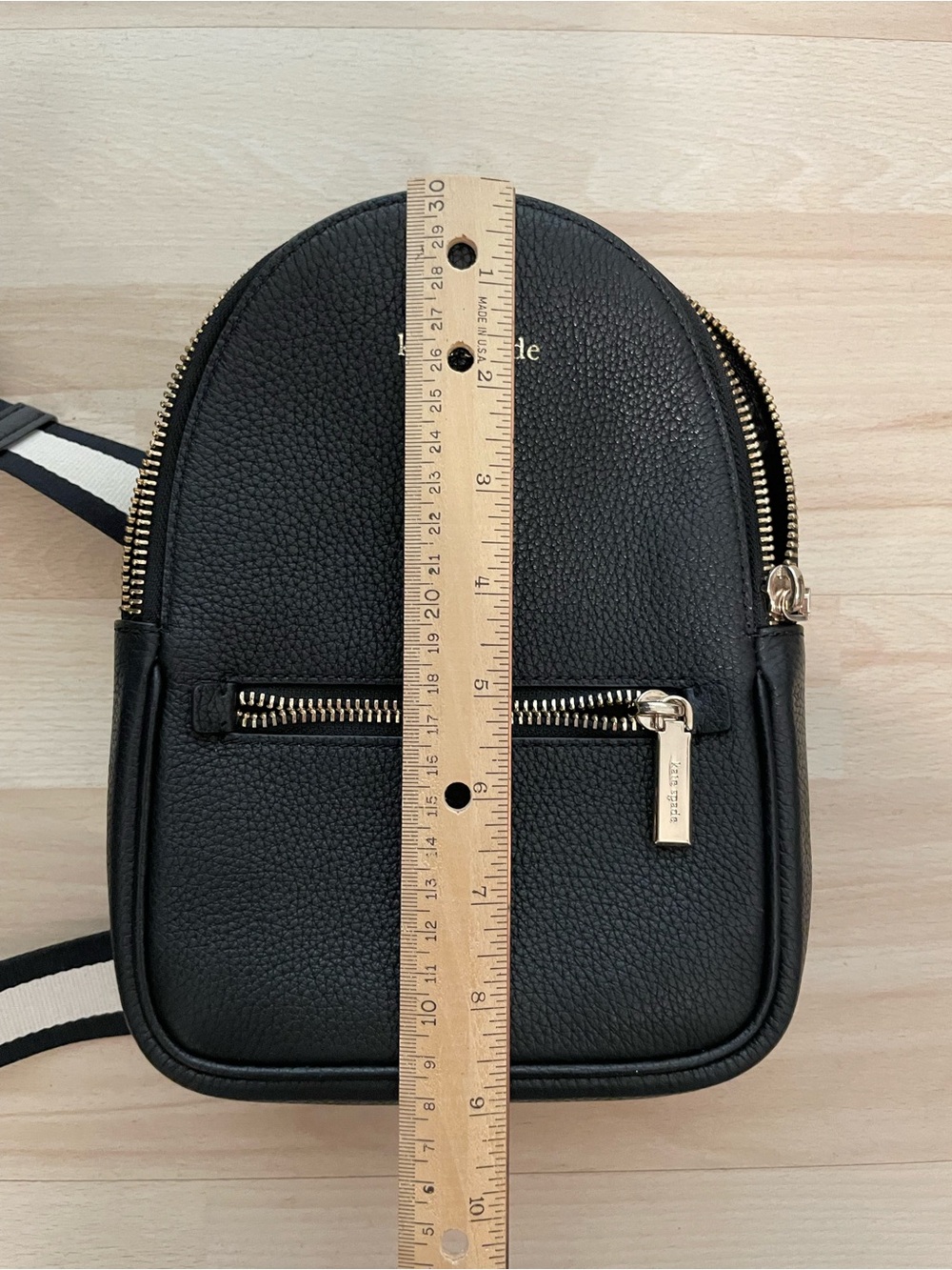 Excellent Condition Kate Spade Emma Small Black Backpack Crossbody! - Picture 13 of 14